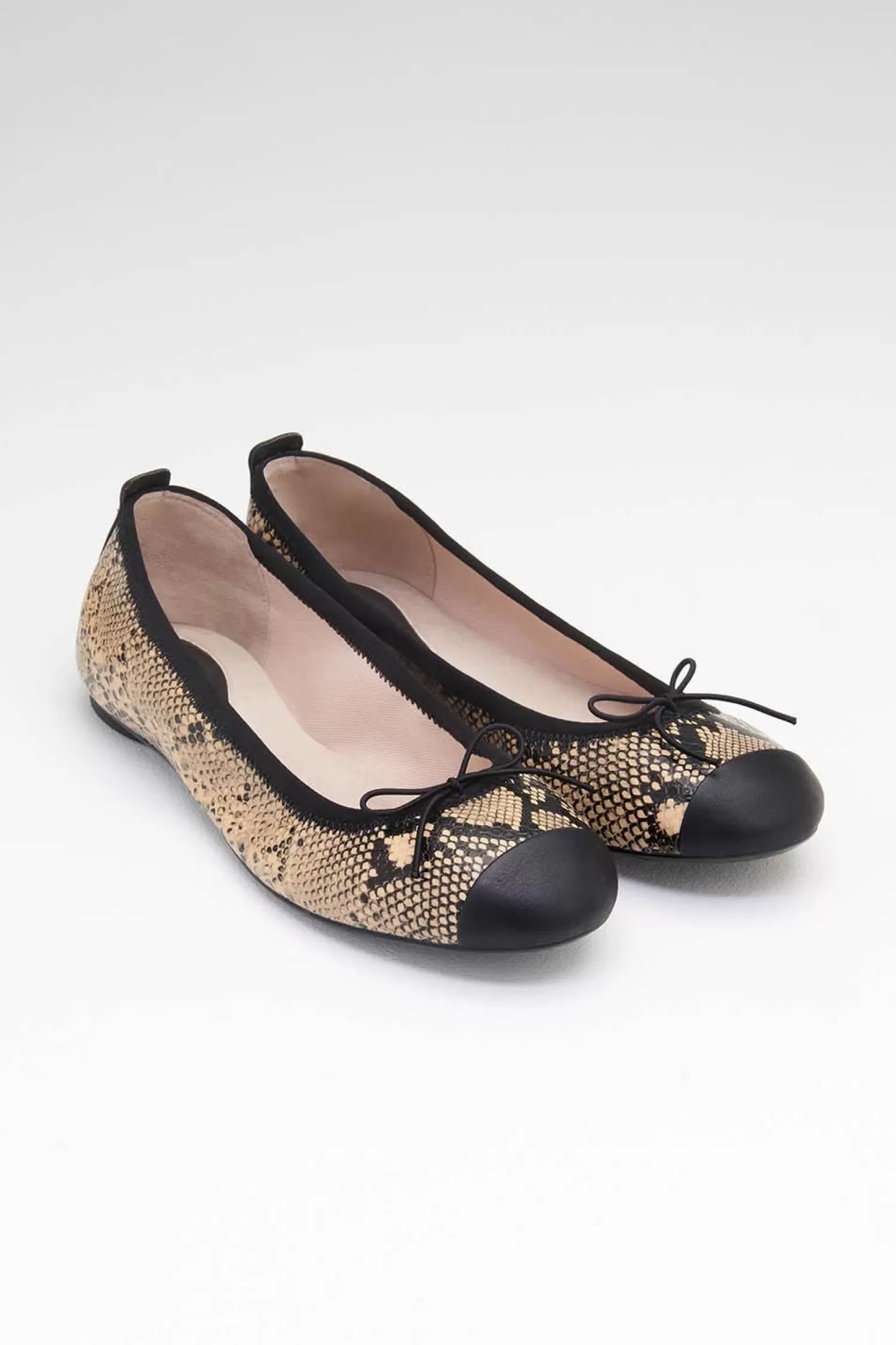 Bloch Ladies Astra Ballet Flats^ Ballet Flats